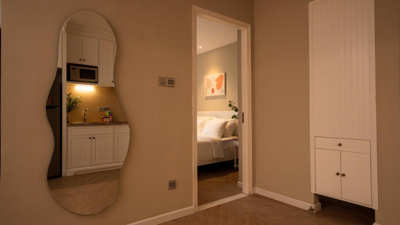 Khách sạn hẻo lánh Celine Living - TP. Hồ Chí Minh